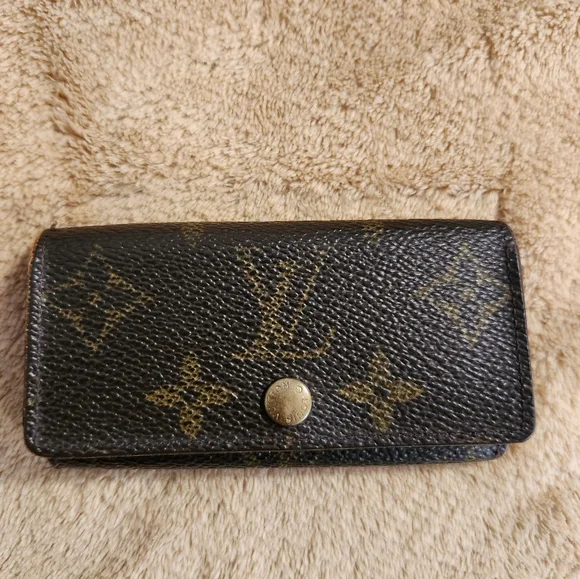 Authentic Louis Vuitton Multicles Key Chain Case Holder Wallet - Picture 11 of 13